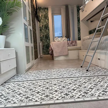 Homestay Magnifica Suite